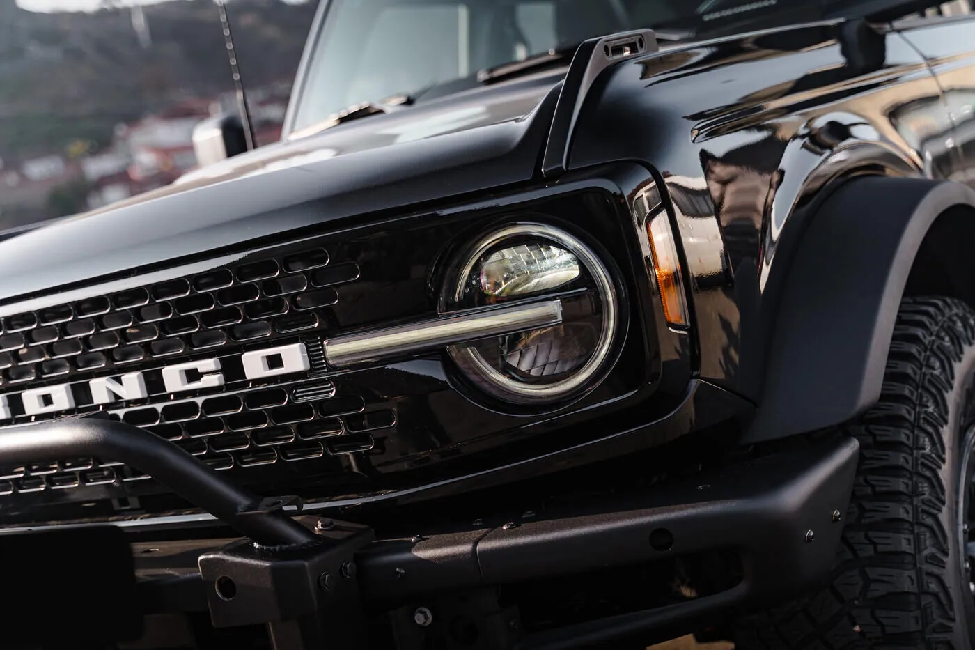 Ford Bronco Raptor — 5