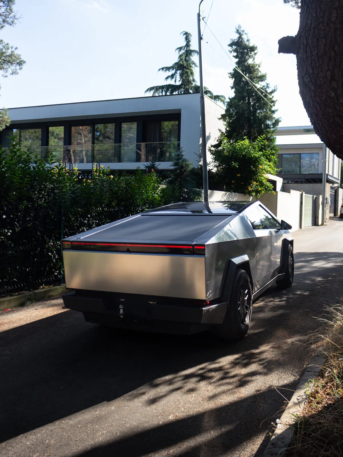 Tesla Cybertruck Cyberbeast — 4